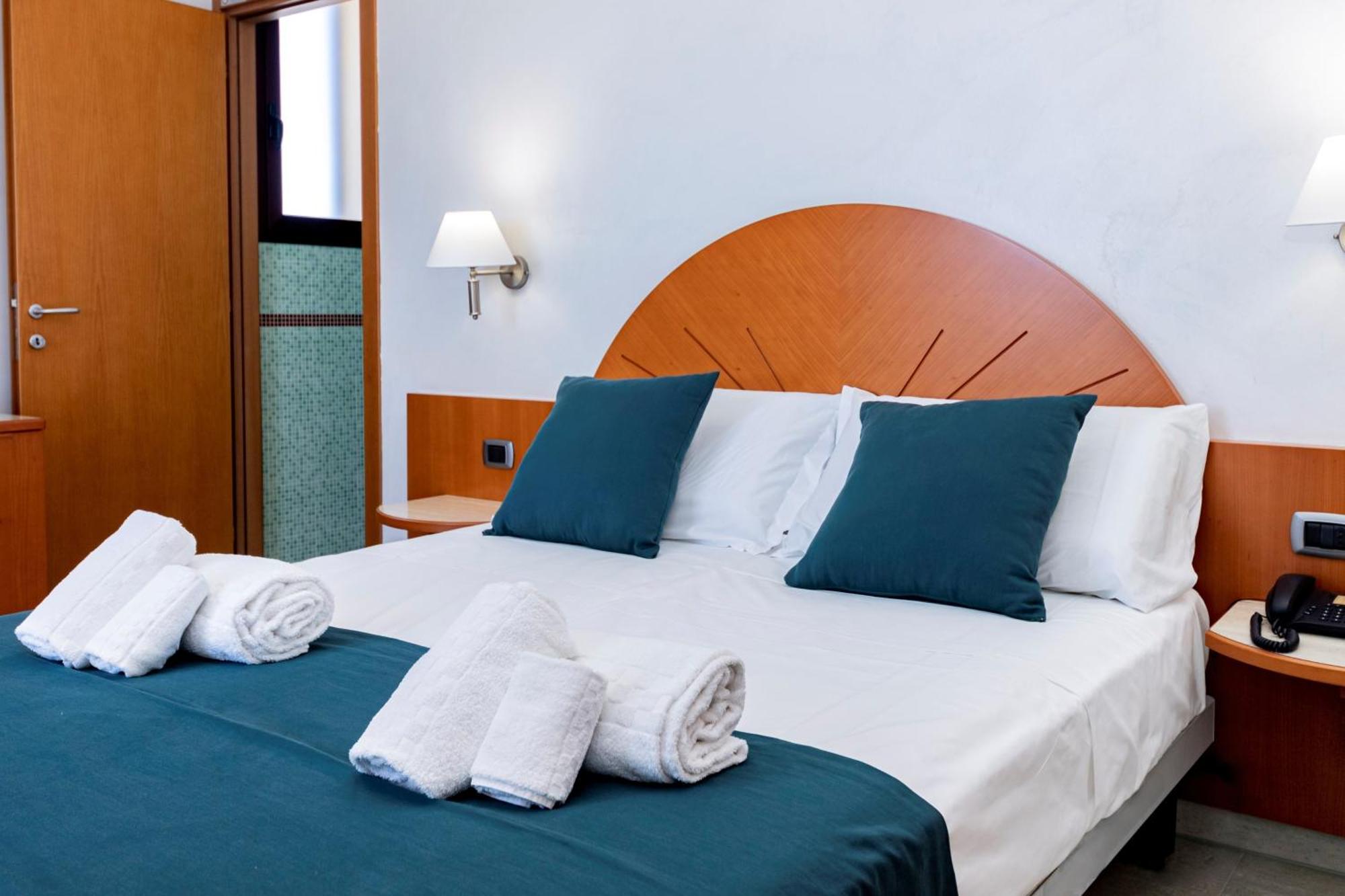 Hotel Alba Torre Lapillo Eksteriør billede