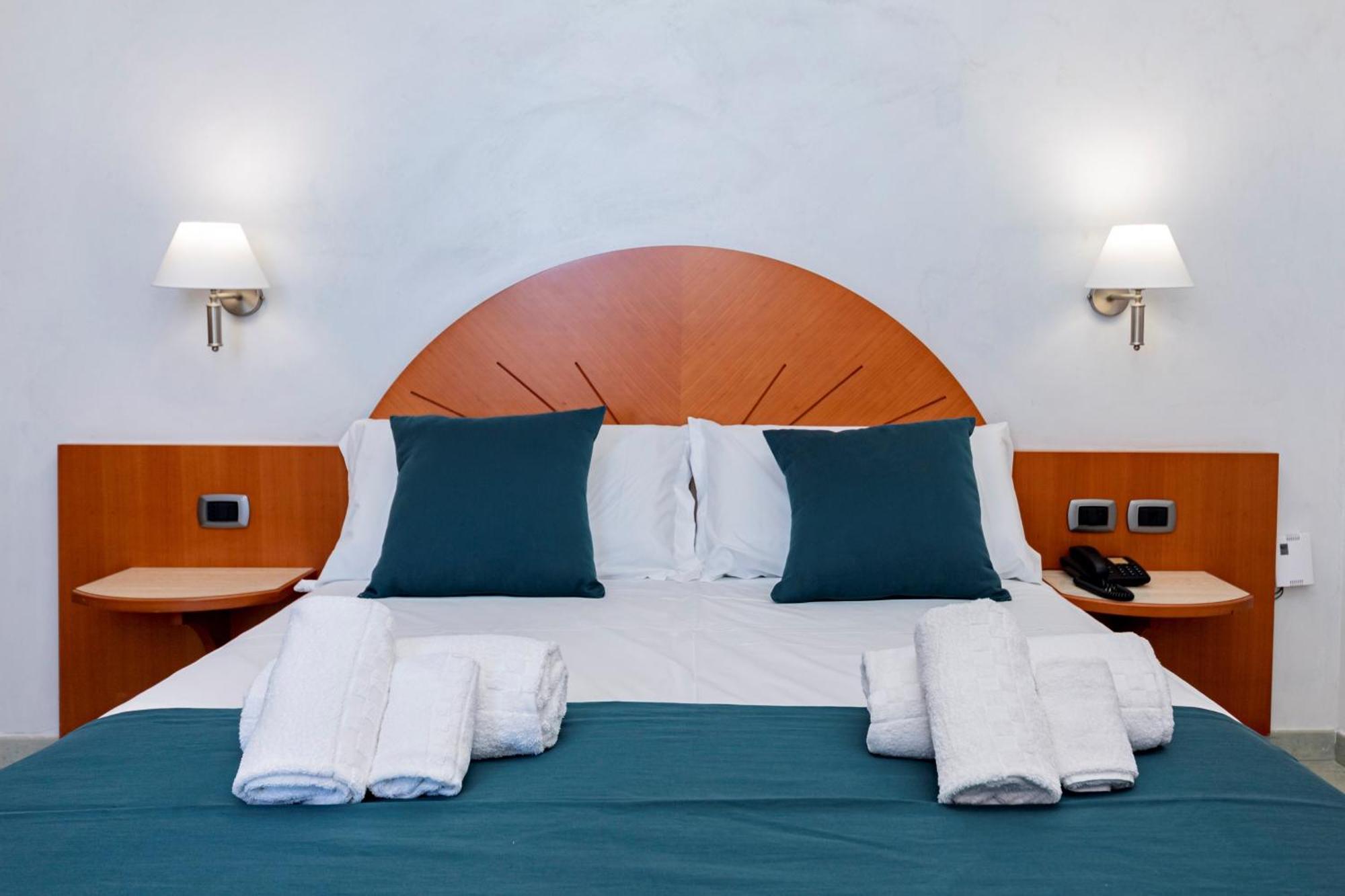 Hotel Alba Torre Lapillo Eksteriør billede