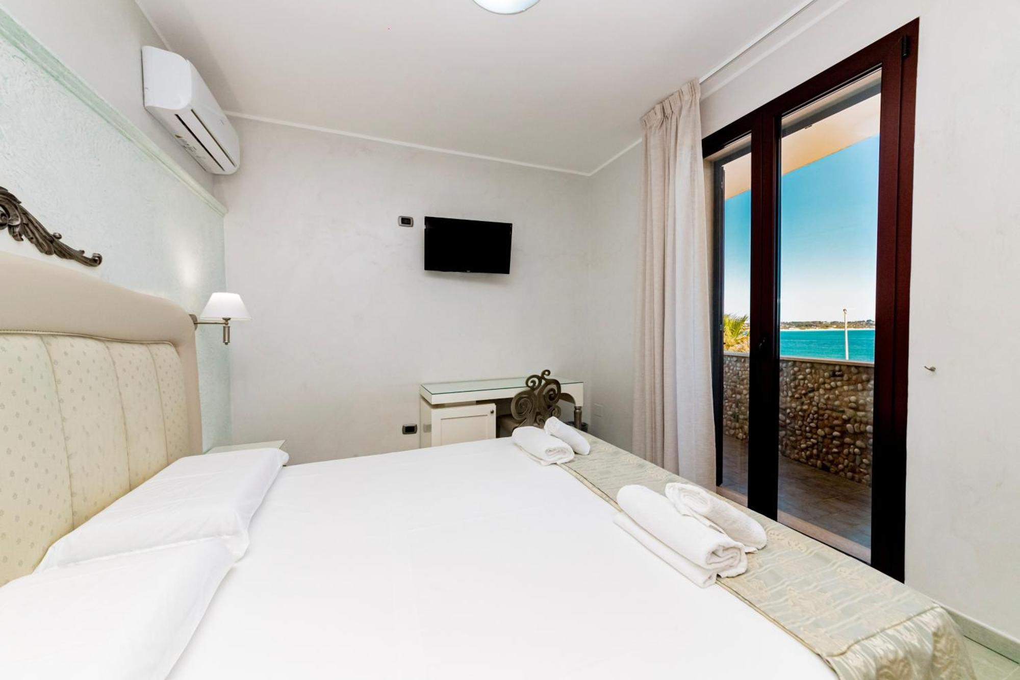 Hotel Alba Torre Lapillo Eksteriør billede