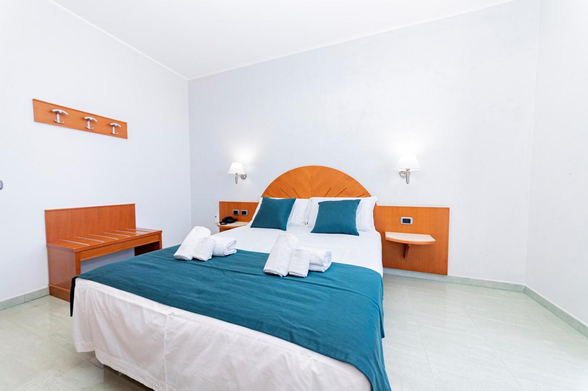 Hotel Alba Torre Lapillo Eksteriør billede