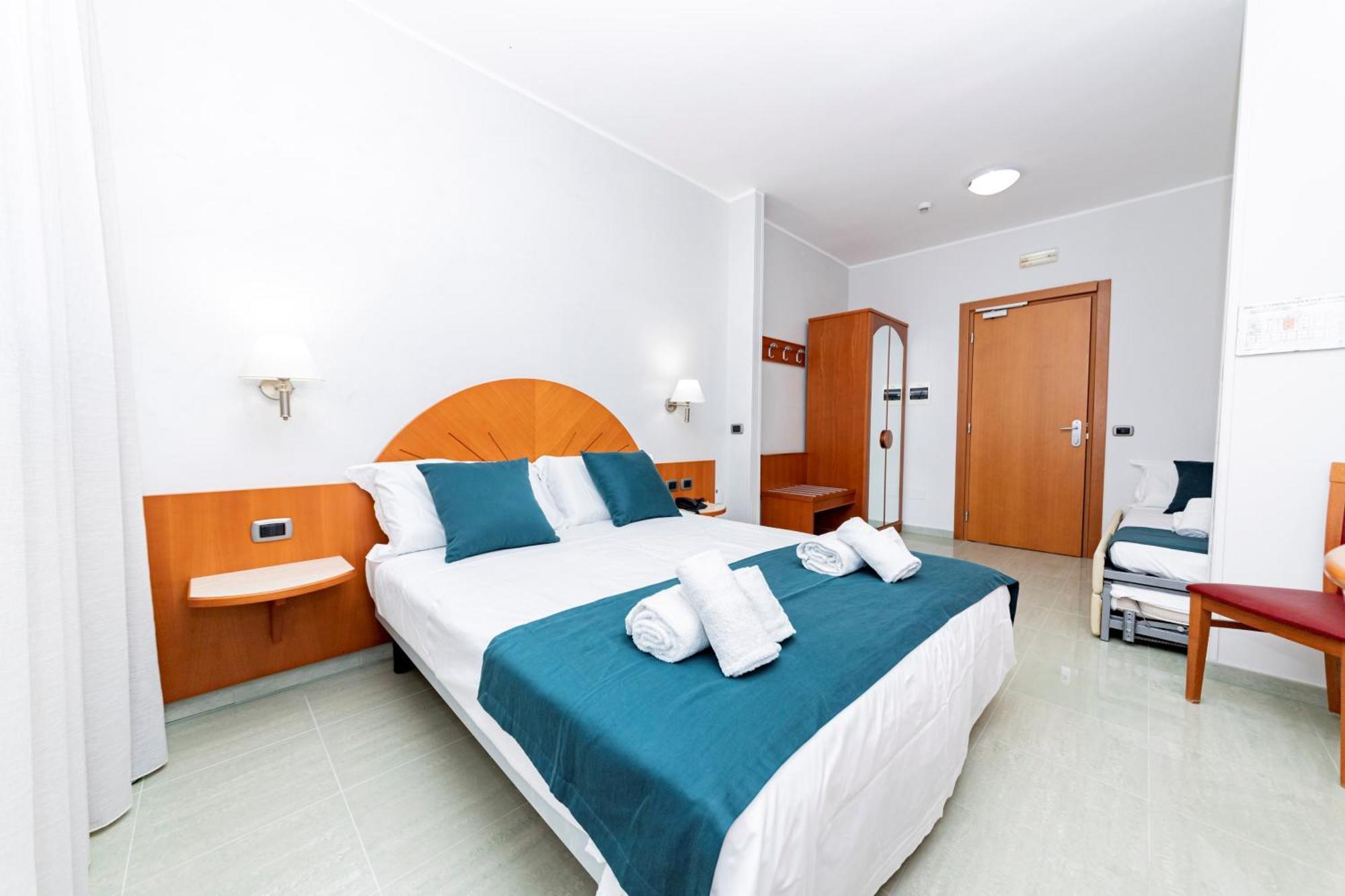 Hotel Alba Torre Lapillo Eksteriør billede