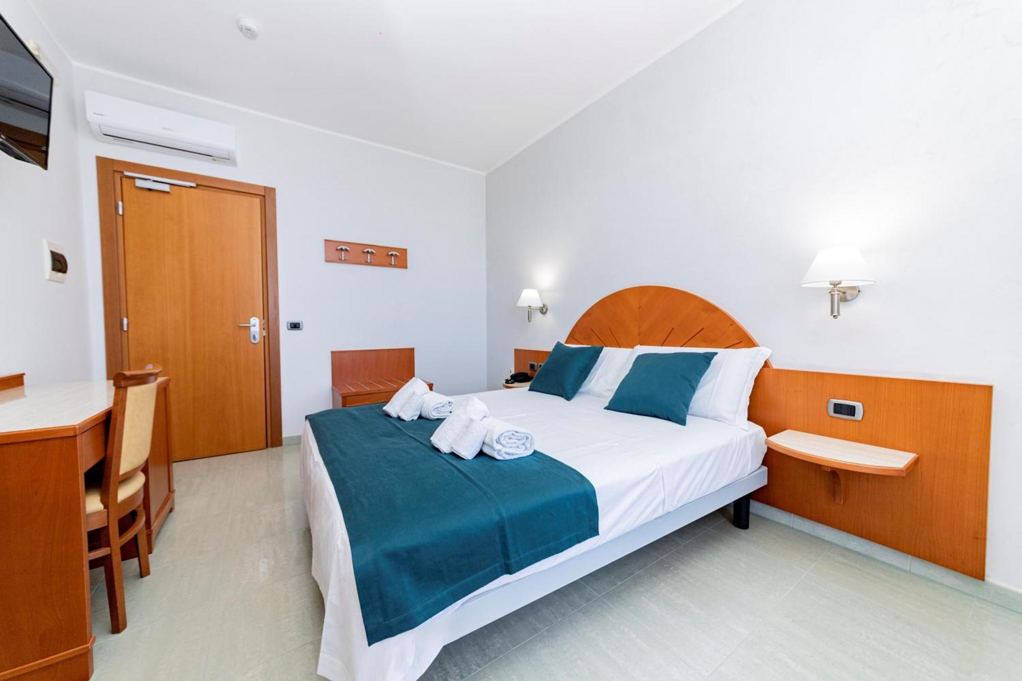 Hotel Alba Torre Lapillo Eksteriør billede